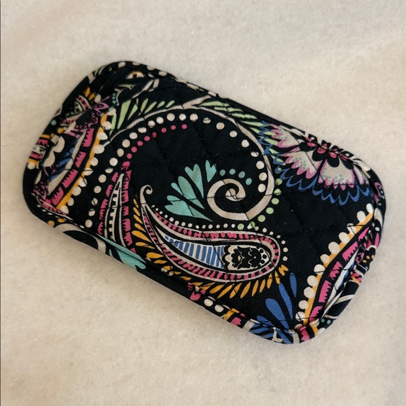 Vera Bradley Accessories - Vera Bradley Paisley Quilted Glasses Case